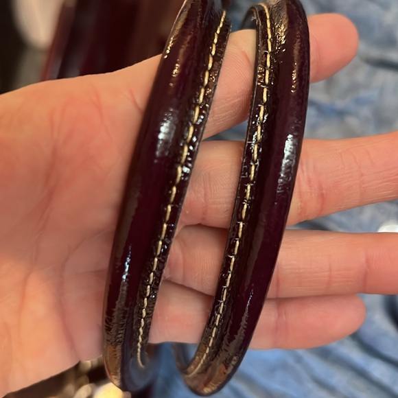 Dooney and bourke patent leather purple purse - Picture 14 of 15